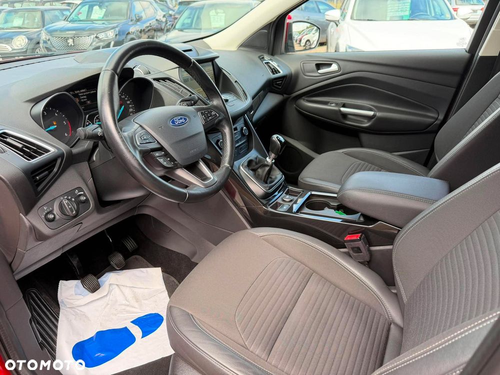 Ford Kuga 2.0 TDCi 4x2 Titanium - 16