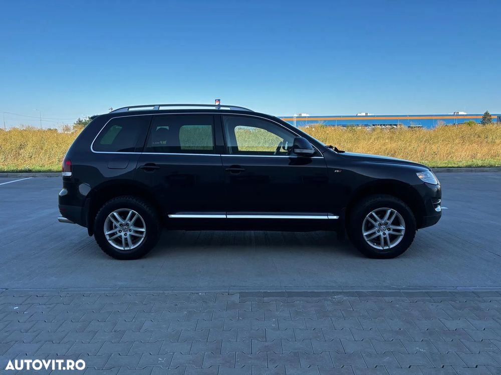 Volkswagen Touareg - 21
