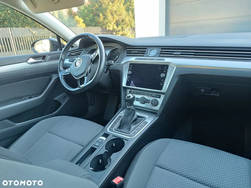 Volkswagen Passat 1.5 TSI EVO Trendline - 8