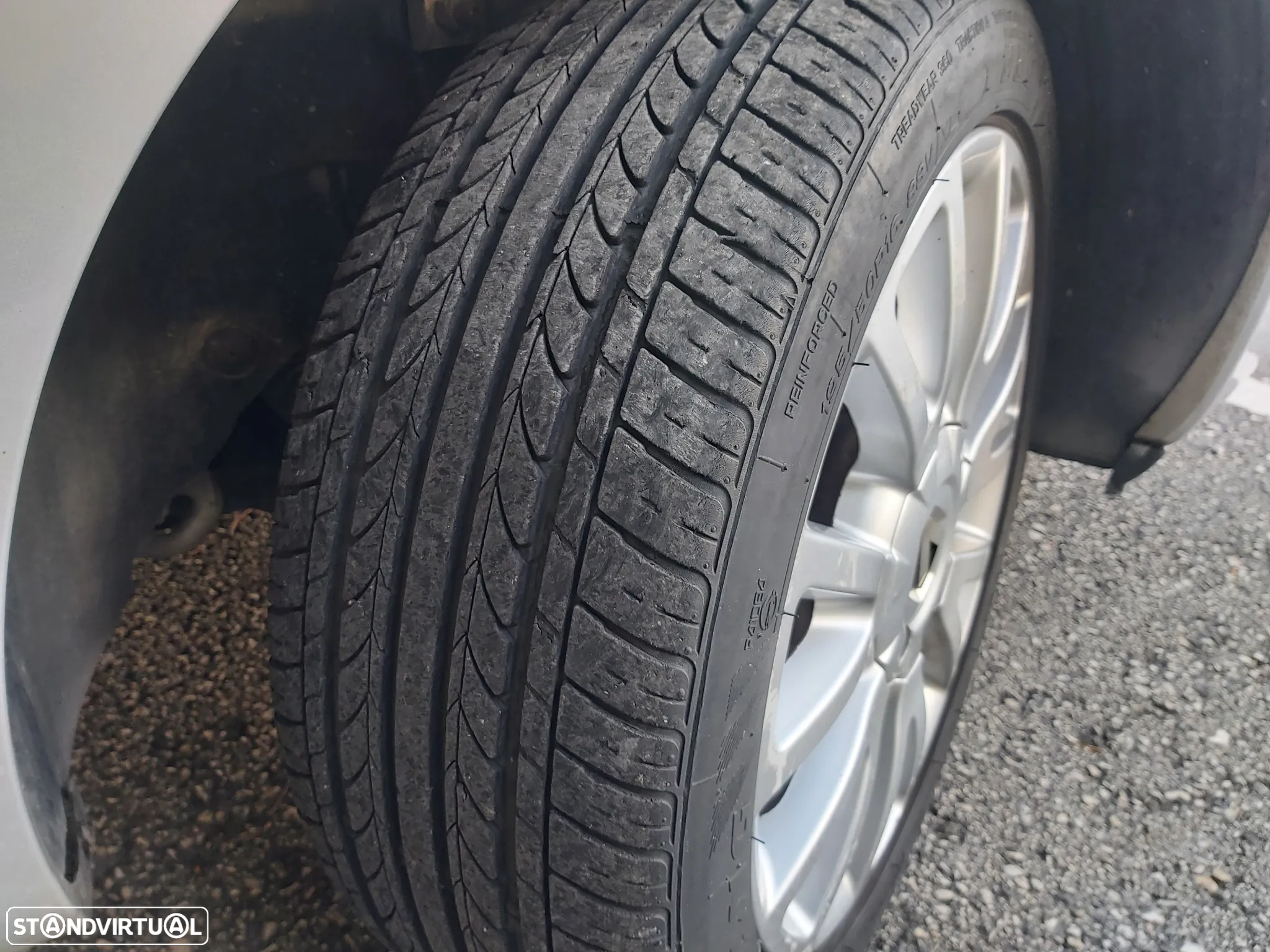 Renault Clio 1.2 TCE Dynamique S - 16