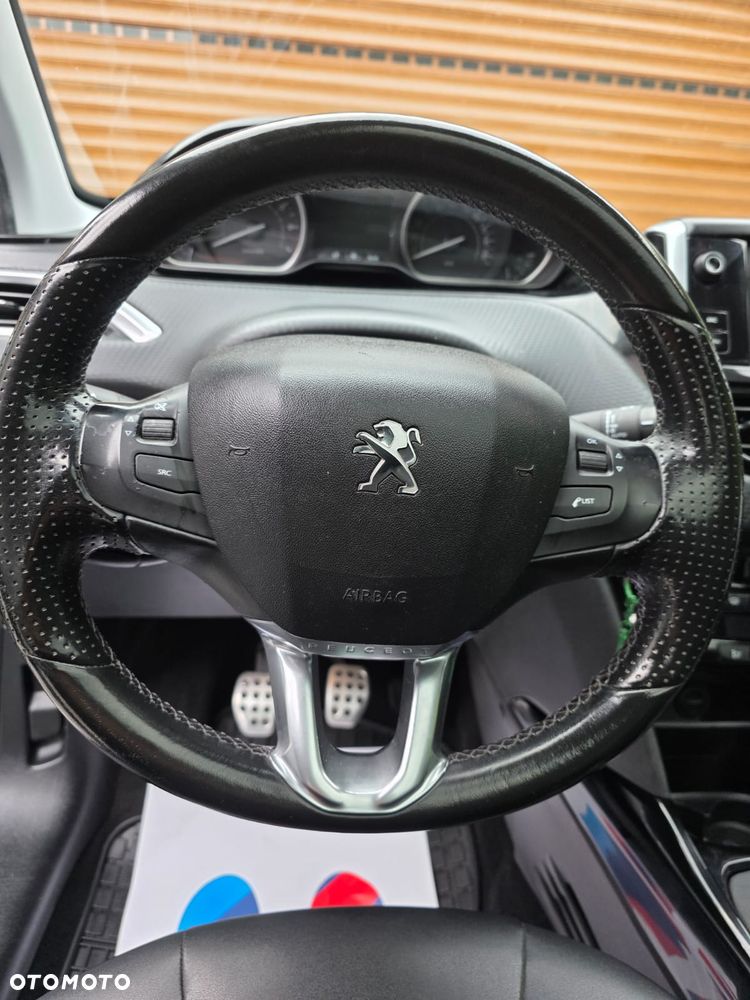 Peugeot 2008 PureTech 110 Stop&Start Crossway - 21