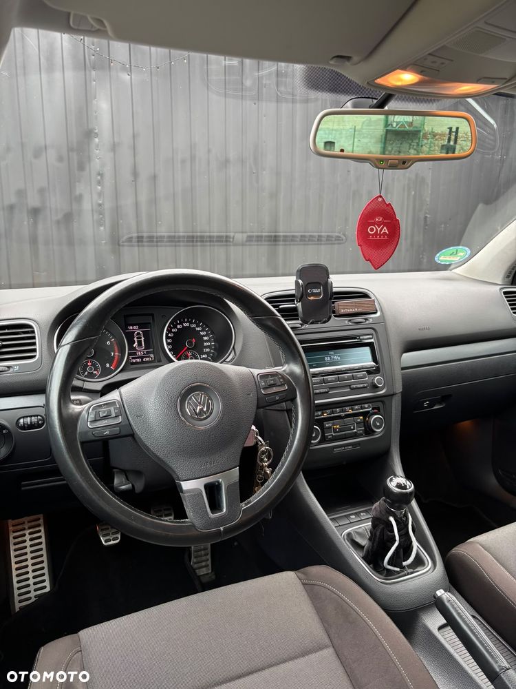 Volkswagen Golf - 14