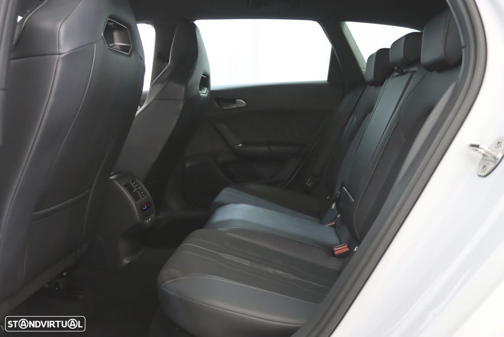 Cupra Leon ST 1.4 e-Hybrid MID DSG - 6
