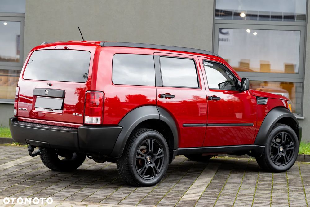 Dodge Nitro 3.7 V6 SLT 4WD - 16