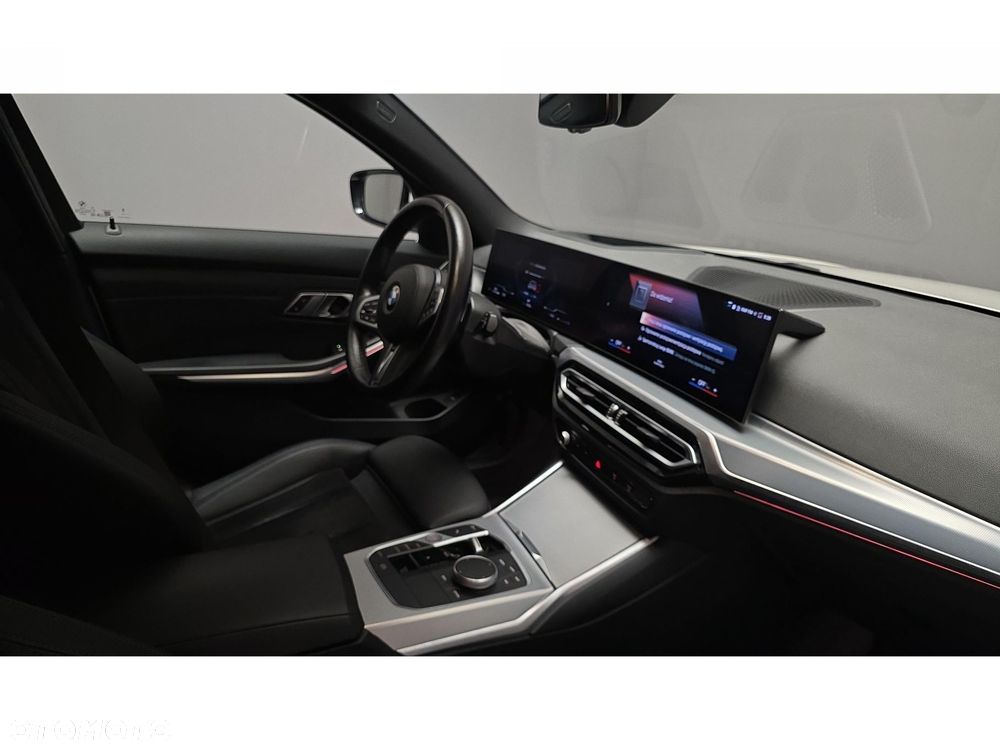 BMW Seria 3 320d xDrive M Sport sport - 27
