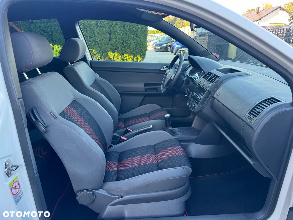 Volkswagen Polo 1.4 GT Rocket - 24
