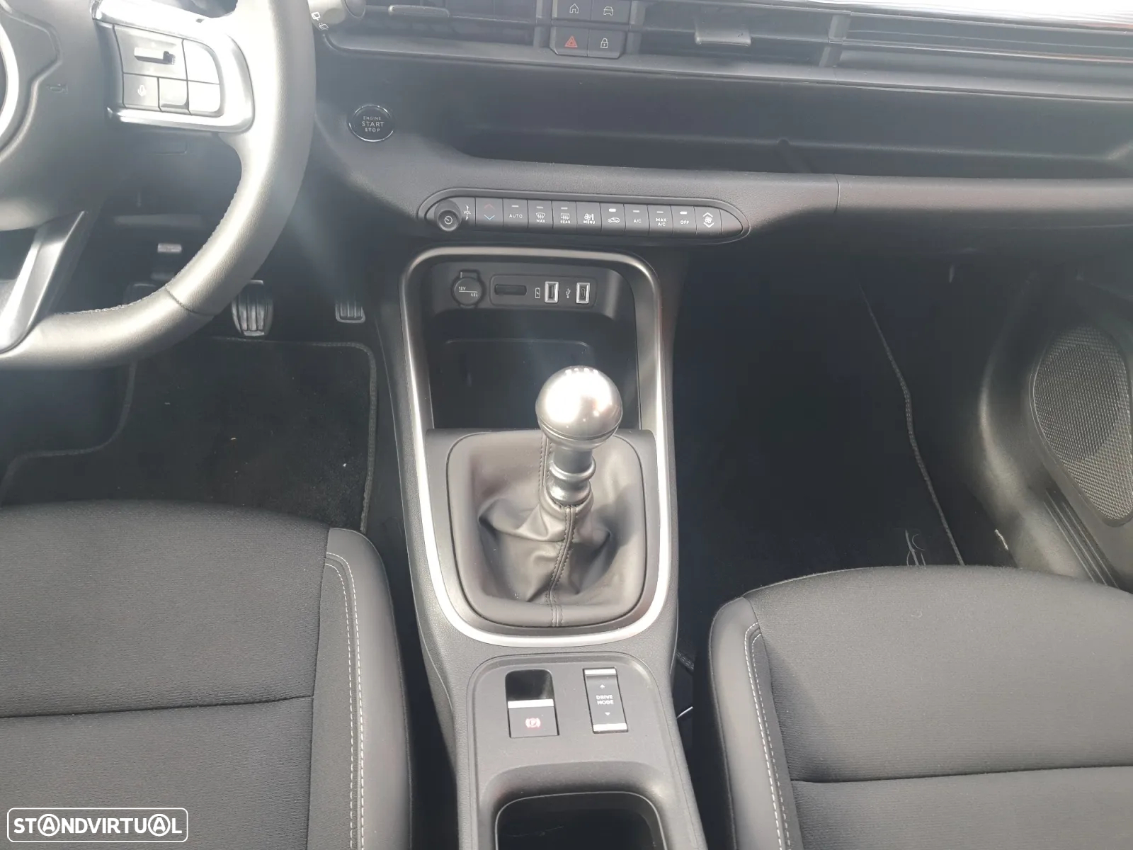 Jeep Avenger 1.2 GSE T3 Altitude - 12