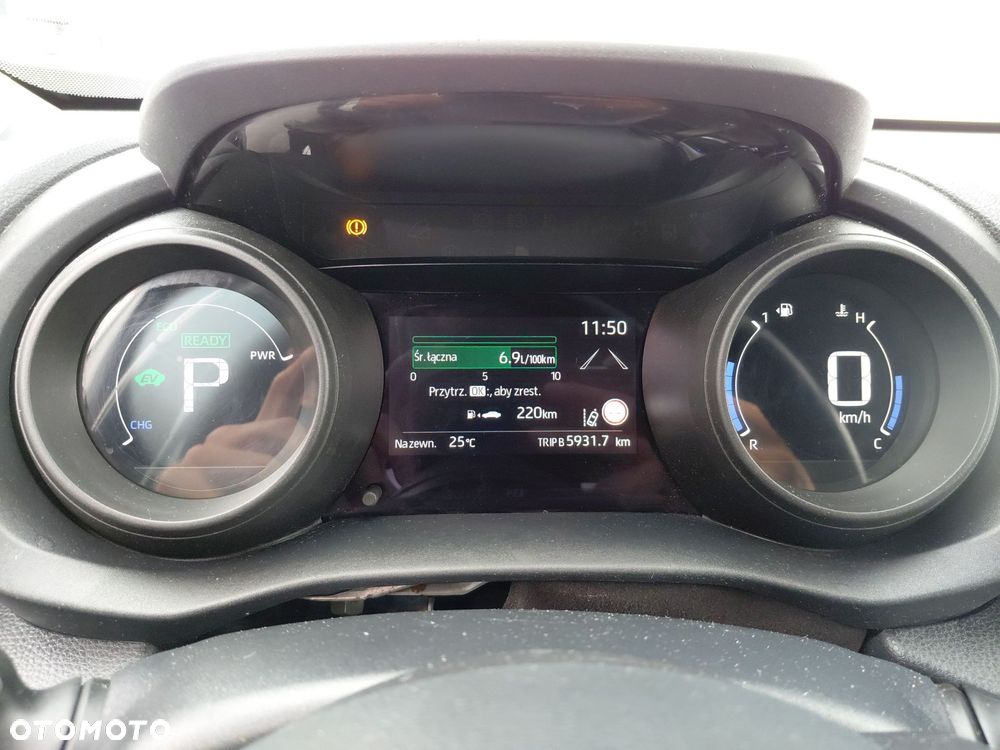Toyota Yaris Cross Hybrid 1.5 Comfort - 17