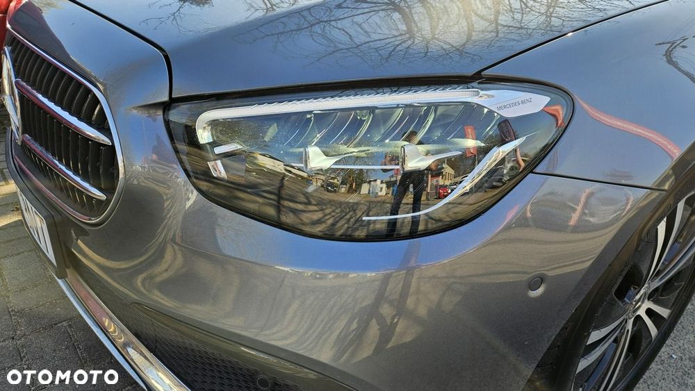 Mercedes-Benz Klasa E 200 d 9G-TRONIC Night Edition - 36