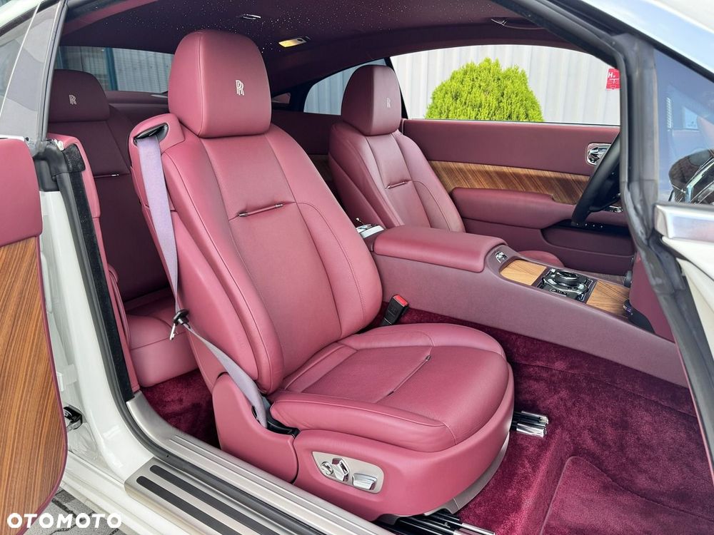 Rolls-Royce Wraith Standard - 28