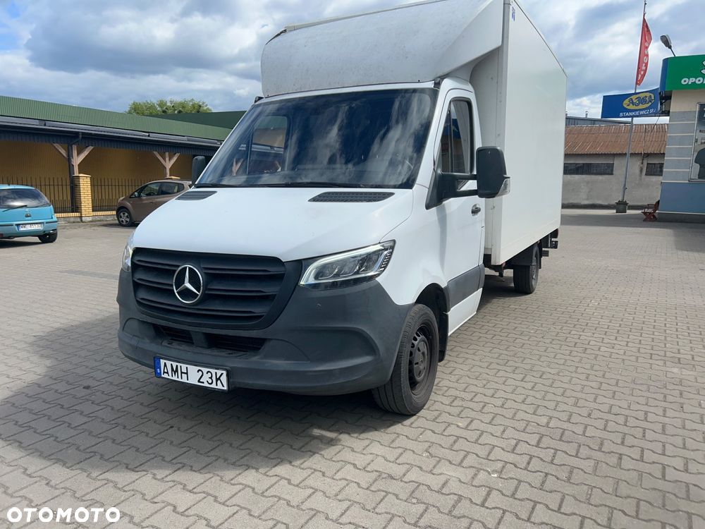 Mercedes-Benz Sprinter - 5