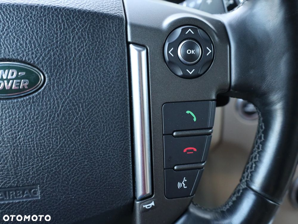 Land Rover Discovery IV 3.0 SD V6 HSE - 26