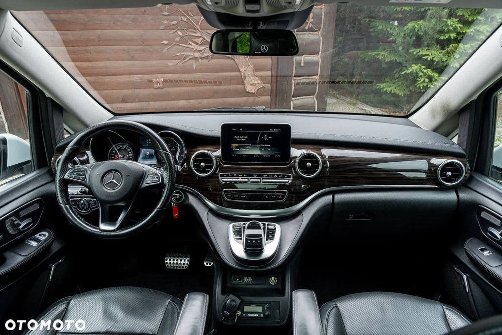 Mercedes-Benz Klasa V 250 d 4-Matic 7G-Tronic - 27