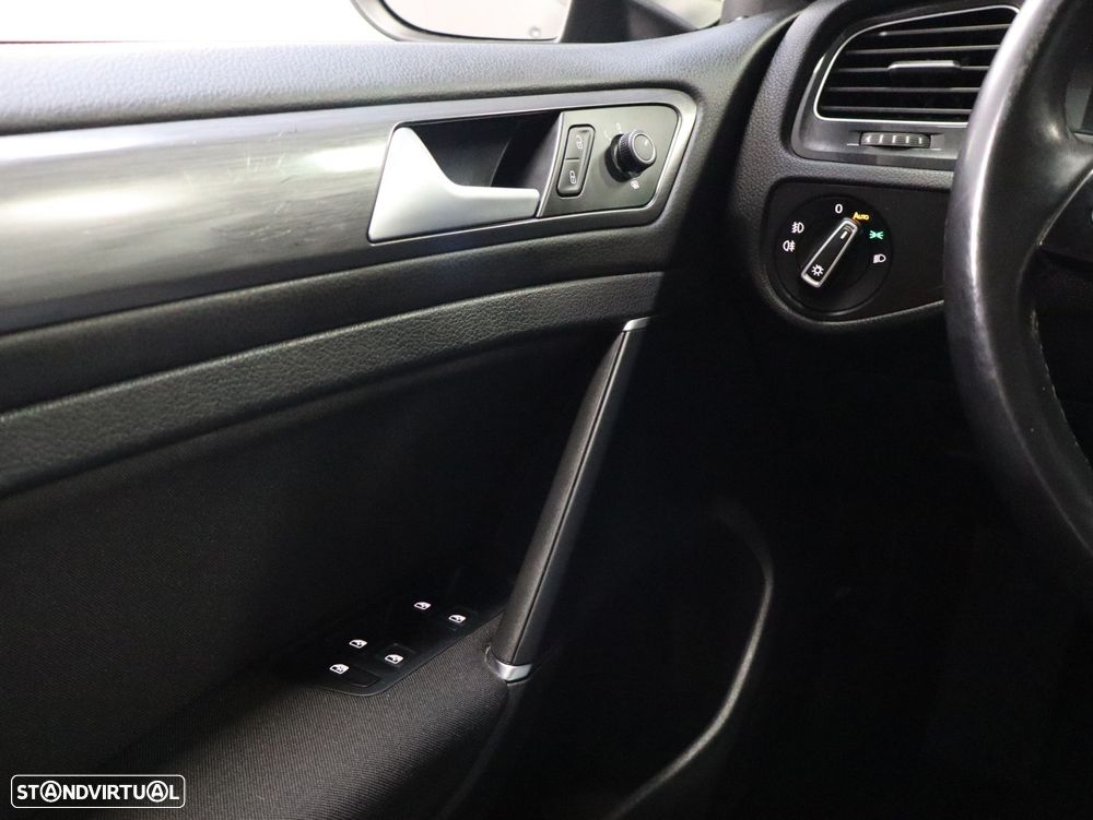 VW Golf Variant 1.6 TDi Confortline - 9