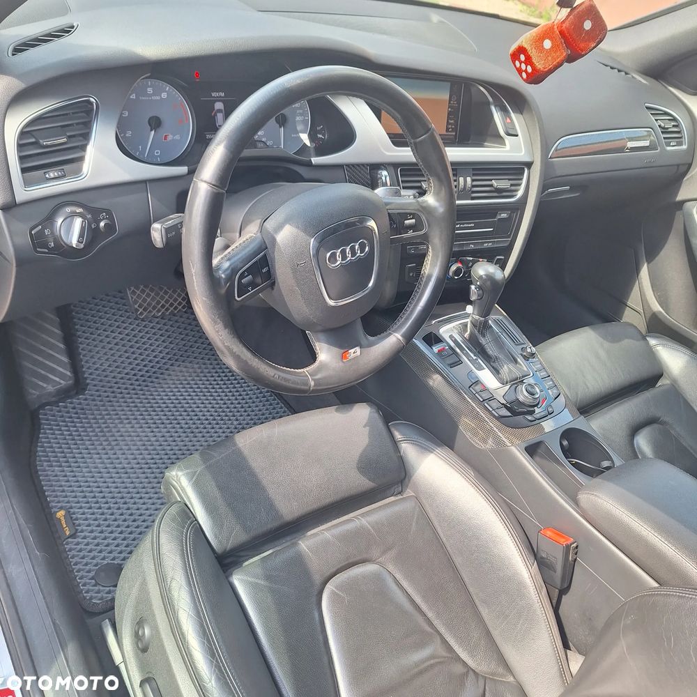 Audi S4 Avant - 9