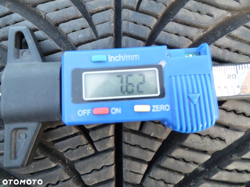 Opona Wielosezonowa Goodyear Vector 4 seasons 215/50 R17 95V 2023 7,6mm - 2