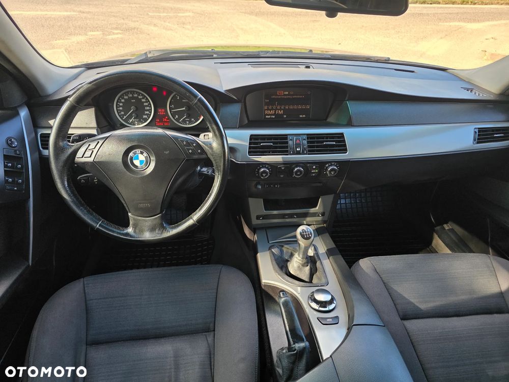 BMW Seria 5 - 17