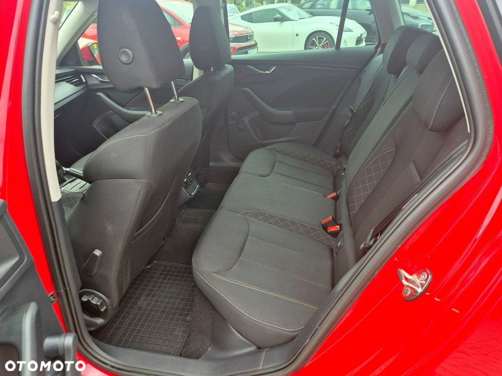 Skoda Kamiq 1.5 TSI Ambition - 28