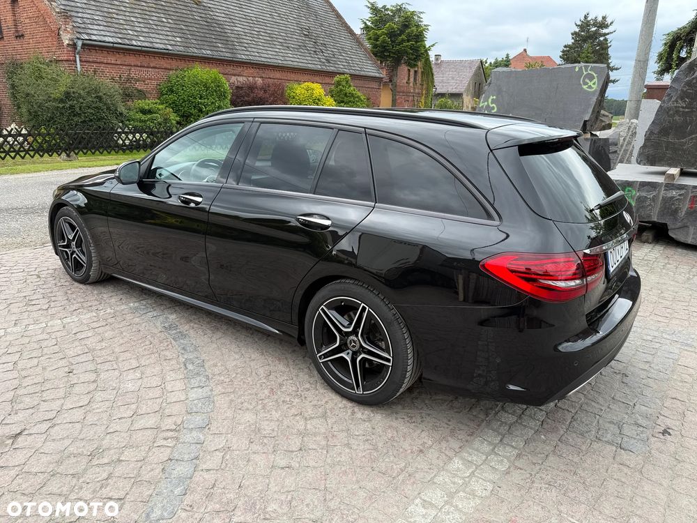 Mercedes-Benz Klasa C 220 d 9G-TRONIC AMG Line - 19