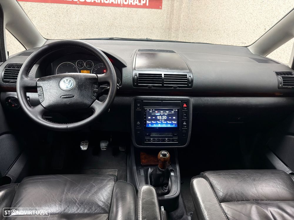 VW Sharan 2.0 TDi Trendline - 6