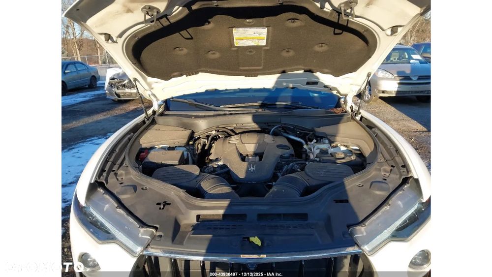 Maserati Levante - 11