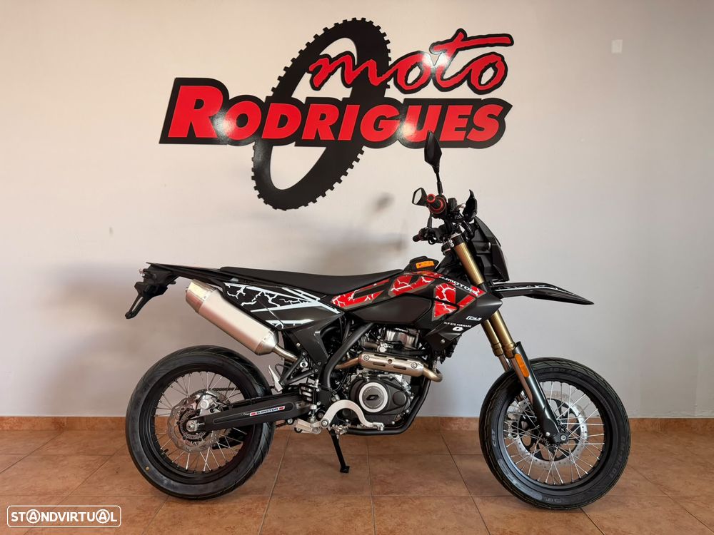 QJ Motor COV 125 - OFERTA DE EQUIPAMENTO + CARTÃO DE DESCONTO EM COMBUSTÍVEL - 2