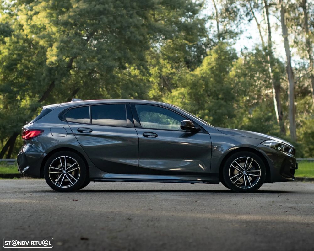 BMW 116 d Pack Desportivo M - 8