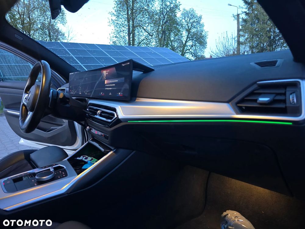 BMW Seria 3 318i M Sport - 16