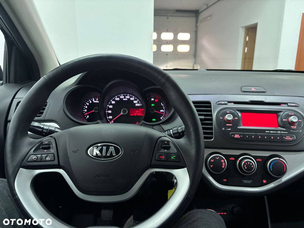 Kia Picanto 1.2 Fifa World Cup Edition - 17