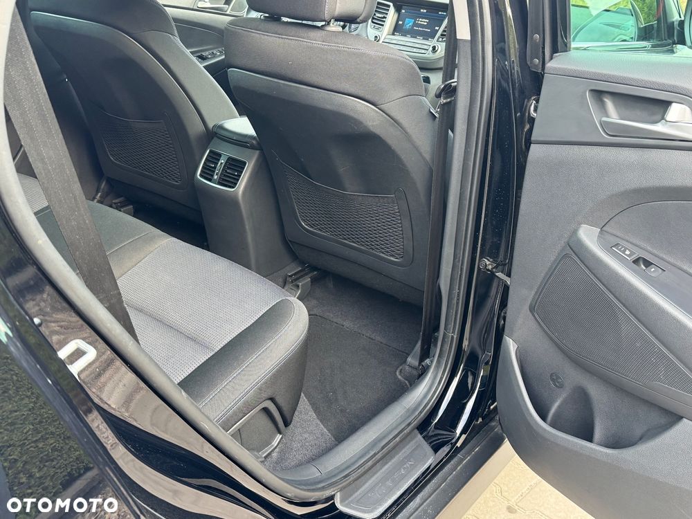 Hyundai Tucson 2.0 CRDi 4WD Advantage - 19