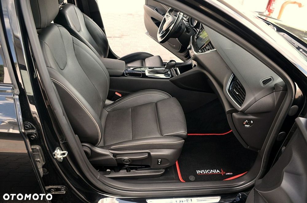 Opel Insignia - 18