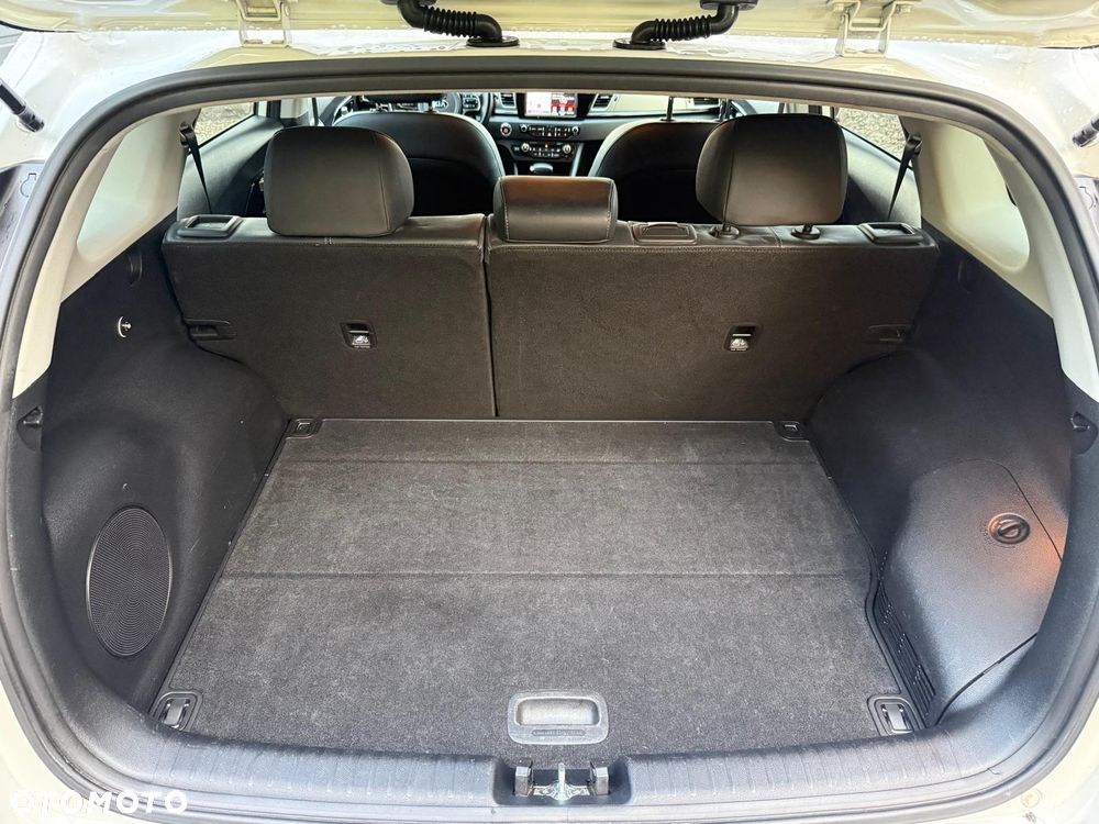 Kia Niro 1.6 GDI Hybrid XL - 27