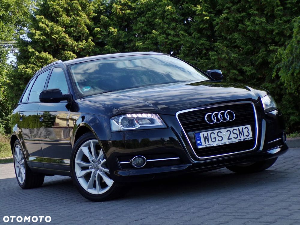 Audi A3 Sportback 2.0 TDI S line Sportpaket plus - 3