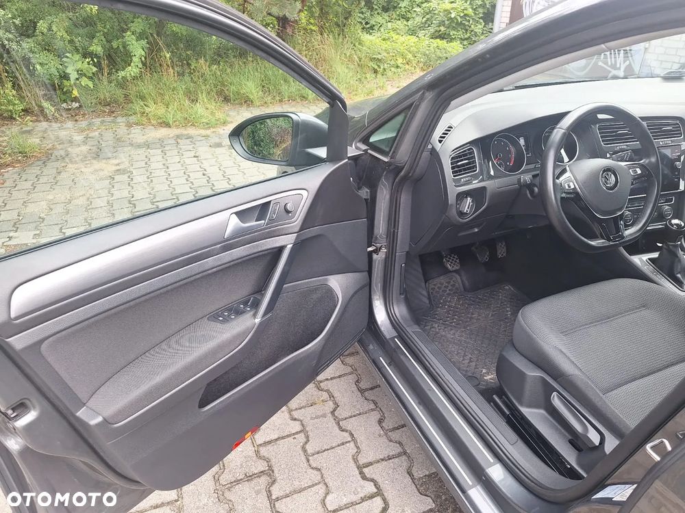 Volkswagen Golf 1.5 TSI BMT Evo Comfortline - 12