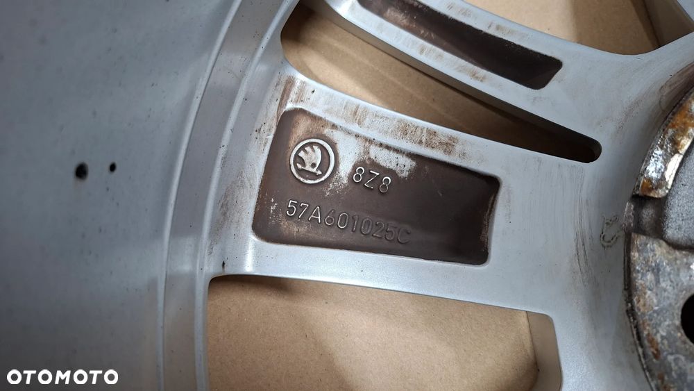 Felgi Aluminiowe 17 Skoda Karoq Kodiaq 5x112 ET 45 - 15