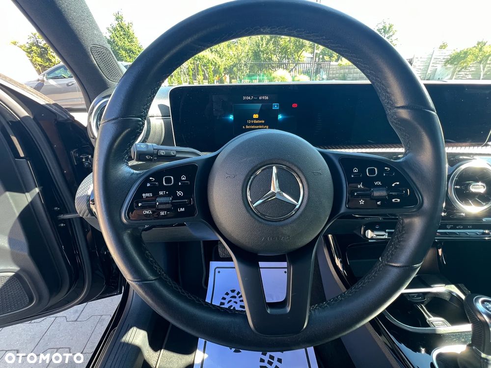 Mercedes-Benz Klasa A 160 Advanced Progressive - 19