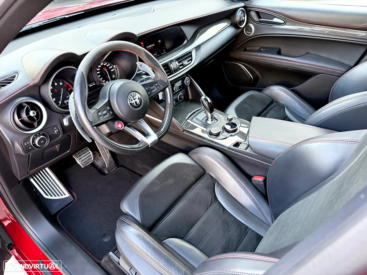 Alfa Romeo Stelvio 2.9 T Quadrifoglio Q4 - 21