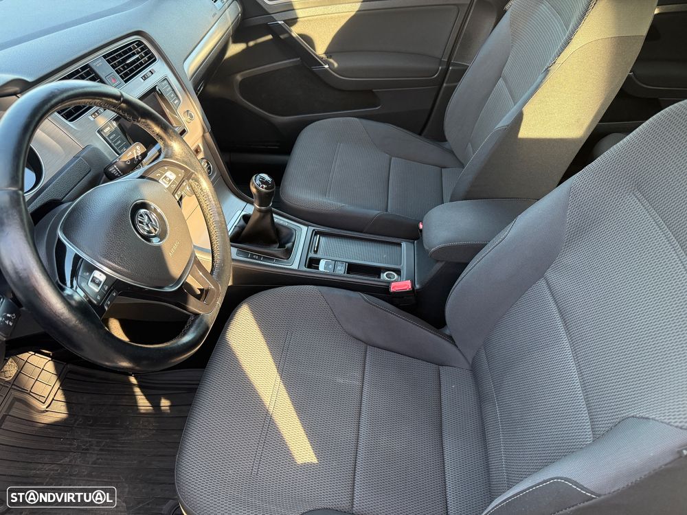 VW Golf Variant 1.6 TDi BlueMotion Trendline - 15