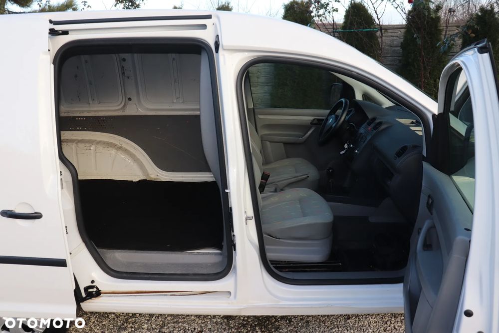 Volkswagen CADDY - 17
