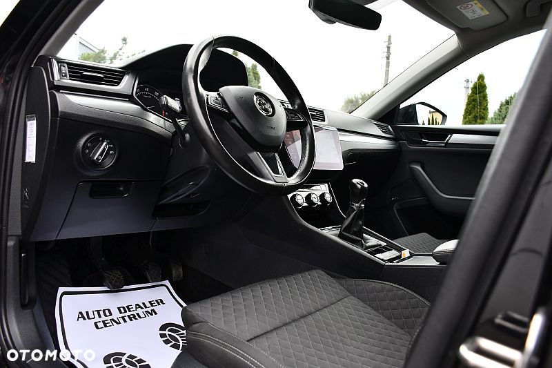 Skoda Superb 1.4 TSI ACT Style - 9