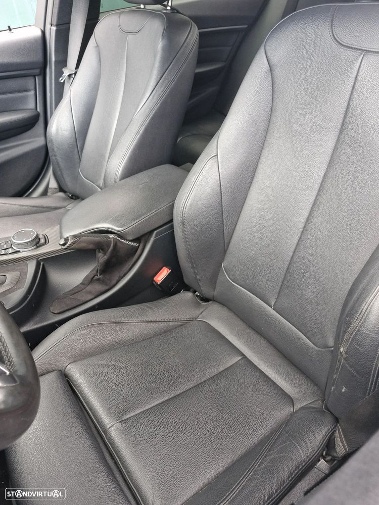 BMW 325 d Auto Pack M - 14