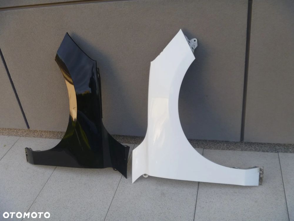 FORD FOCUS MK4 ZDERZAK PRZEDNI ATRAPA - 9