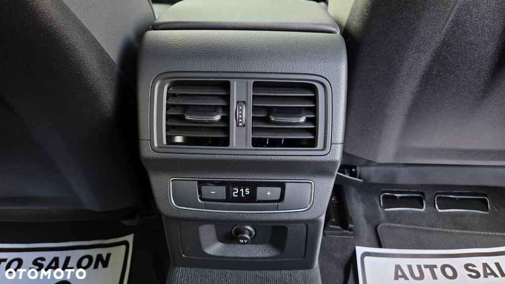 Audi Q5 Sportback - 16