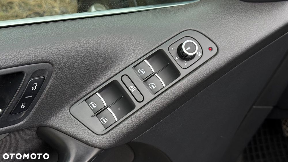 Volkswagen Tiguan 2.0 TDI BlueMot Sport&Style - 32