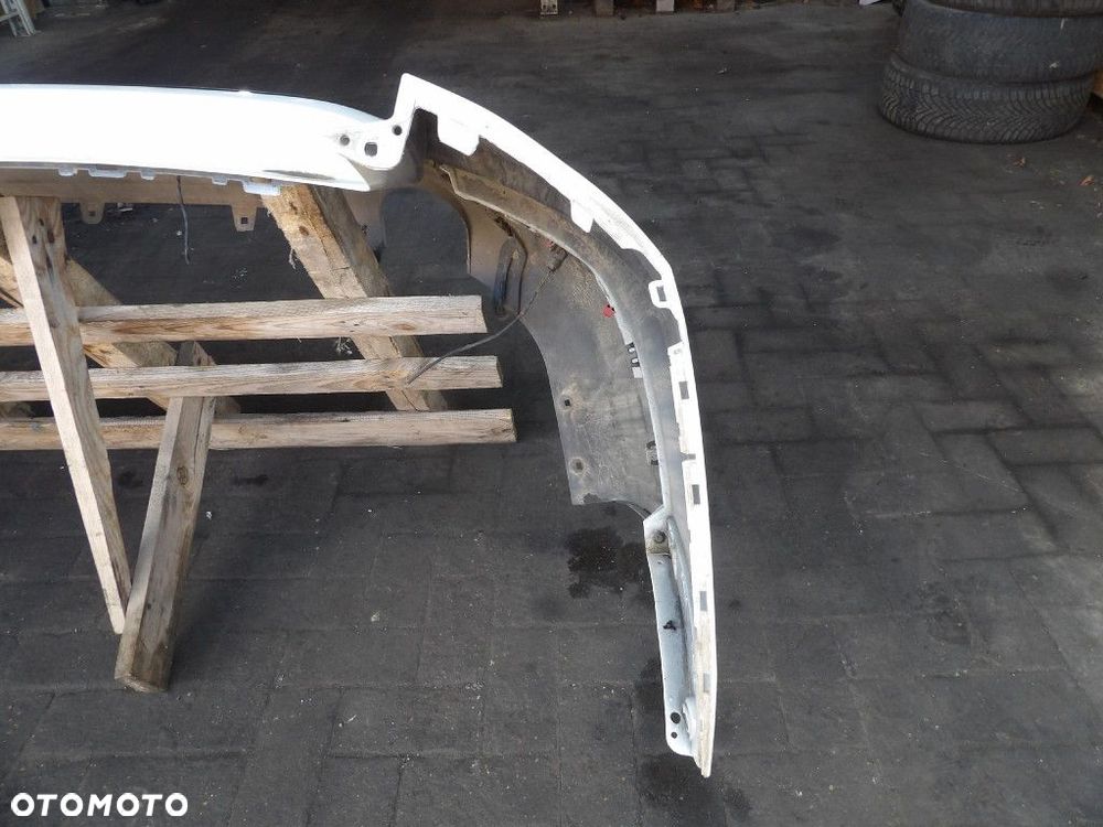 BMW X1 F48 ZDERZAK TYŁ PDC A96 - 9