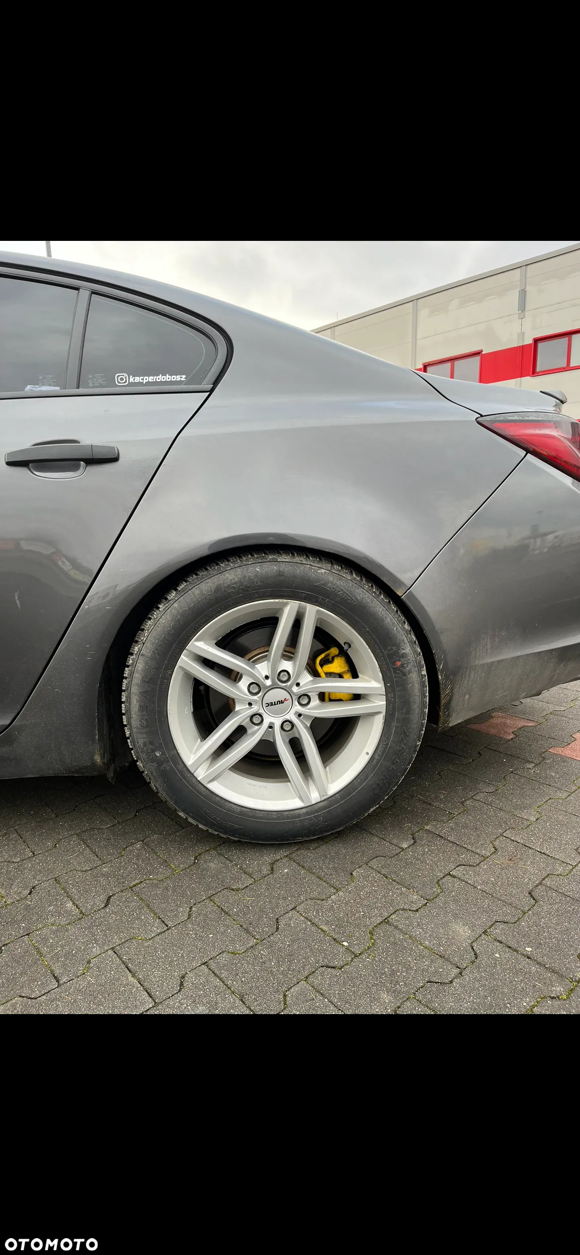 Opel Insignia 2.0 T Sport 4x4 - 13