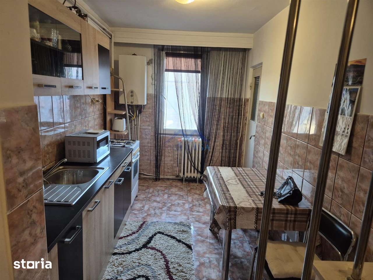 Apartament 2 camere decomandat , mobilat, utilat, Carolina Mall — fotografia 3