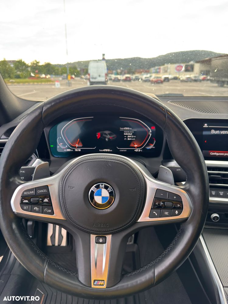 BMW Seria 3 330i xDrive AT - 7
