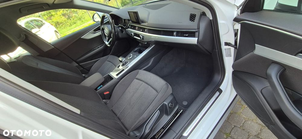 Audi A4 Allroad 2.0 TDI S tronic - 16