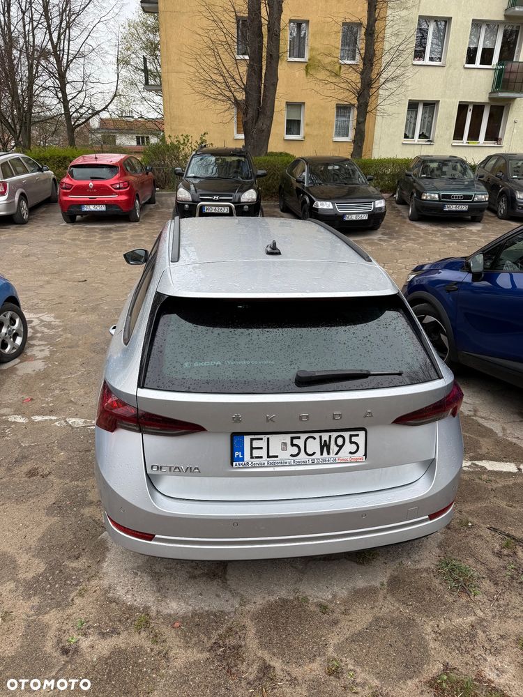 Skoda Octavia 2.0 TDI SCR Ambition DSG - 24